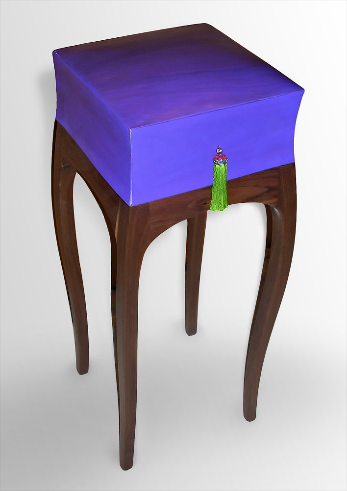 purple table